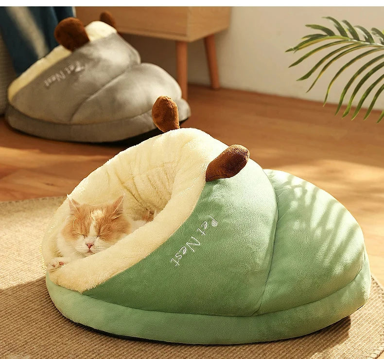 Winter Warm Pet Bed | Soft Cozy Cat Cave | Kitten House Nest Sleep Bag